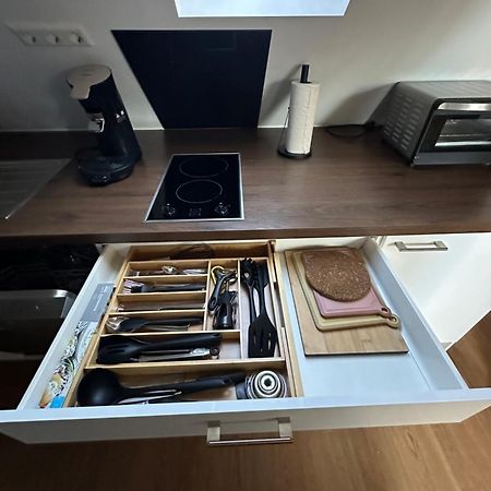 1 Zimmer Wohnung Dg Mit Klimaanlage Und Kleinen Balkon Oedheim Extérieur photo